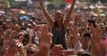 فيروس كورونا يلغي مهرجان “جلاستونبري” الموسيقى فى بريطانيا 